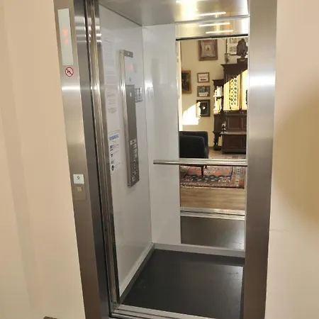 公寓式酒店 吉玛市迪娜水手公寓