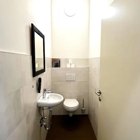 公寓式酒店 吉玛市迪娜水手公寓 利恩茨