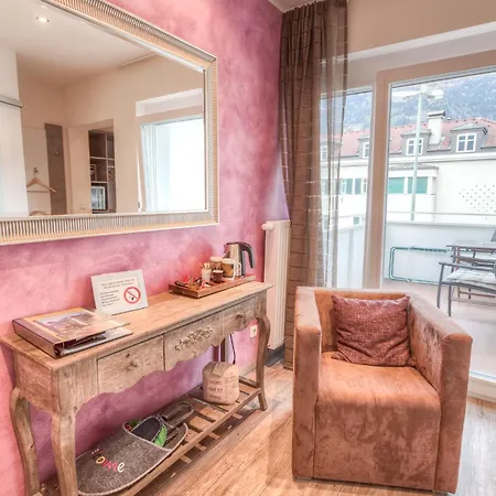 公寓式酒店 吉玛市迪娜水手公寓 4*