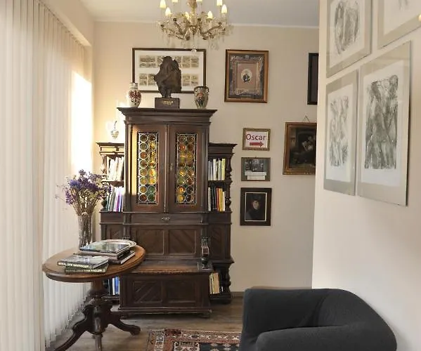 吉玛市迪娜水手公寓 公寓式酒店