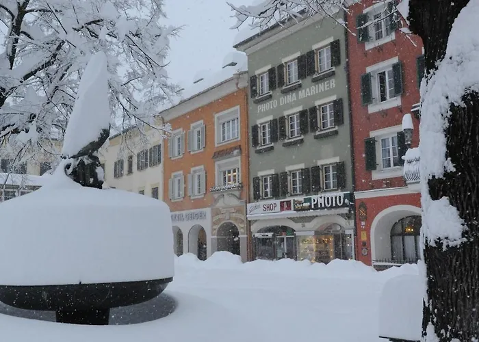 吉玛市迪娜水手公寓 公寓式酒店 利恩茨