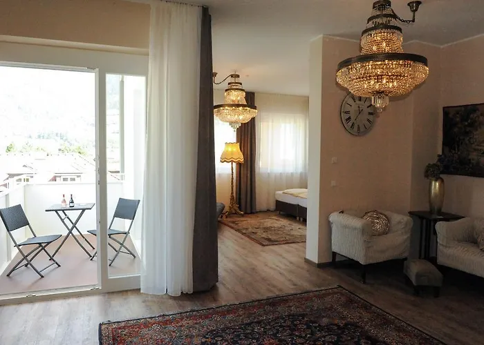 吉玛市迪娜水手公寓