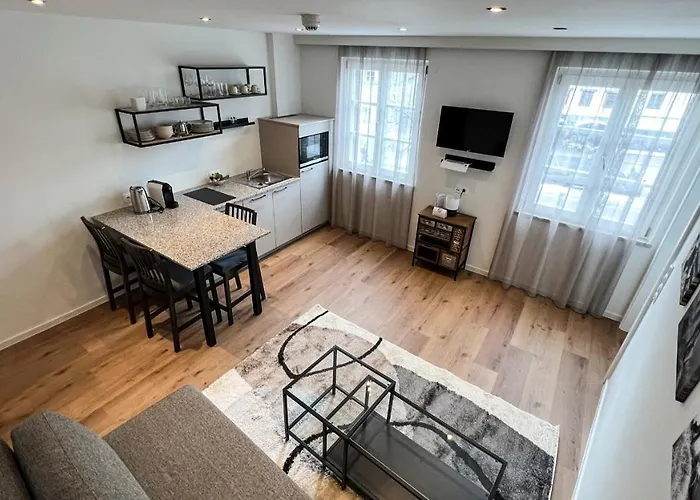 吉玛市迪娜水手公寓 公寓式酒店 4*