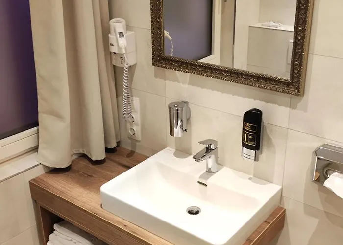 公寓式酒店 吉玛市迪娜水手公寓 利恩茨