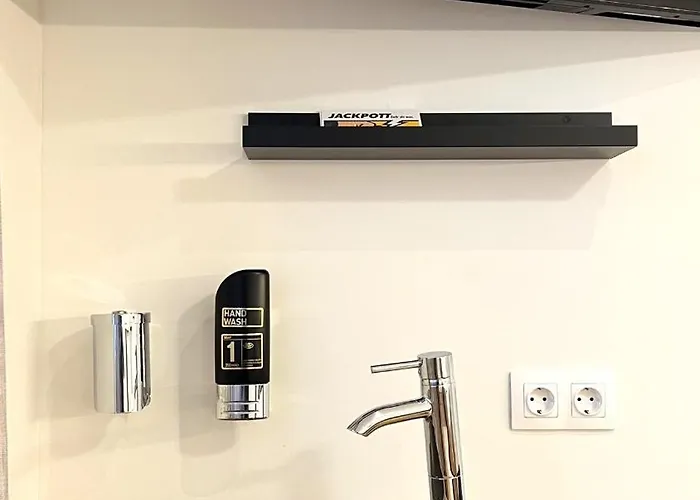 公寓式酒店 吉玛市迪娜水手公寓 利恩茨