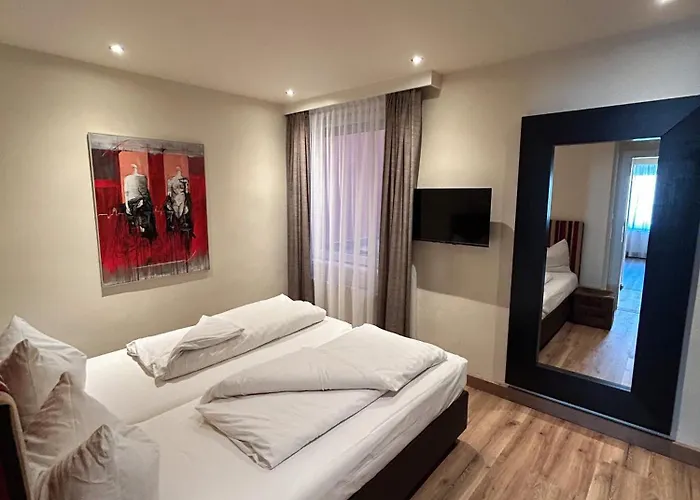 吉玛市迪娜水手公寓