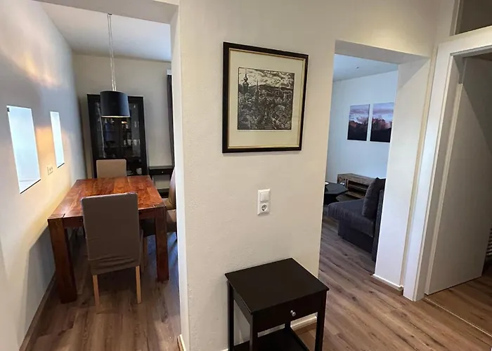 吉玛市迪娜水手公寓 利恩茨