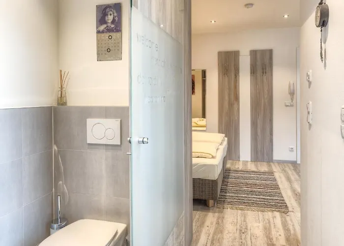 吉玛市迪娜水手公寓 利恩茨