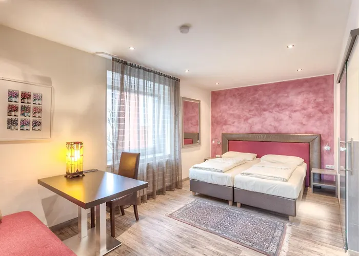 吉玛市迪娜水手公寓 公寓式酒店 4*