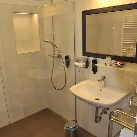 - Dina Mariner Aparthotel