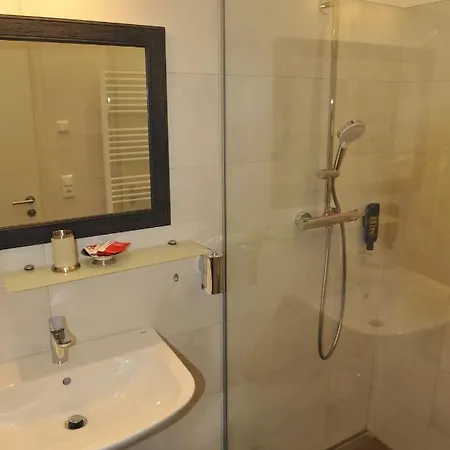 - Dina Mariner Aparthotel 4*