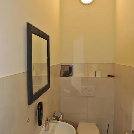 - Dina Mariner Апарт-отель 4*